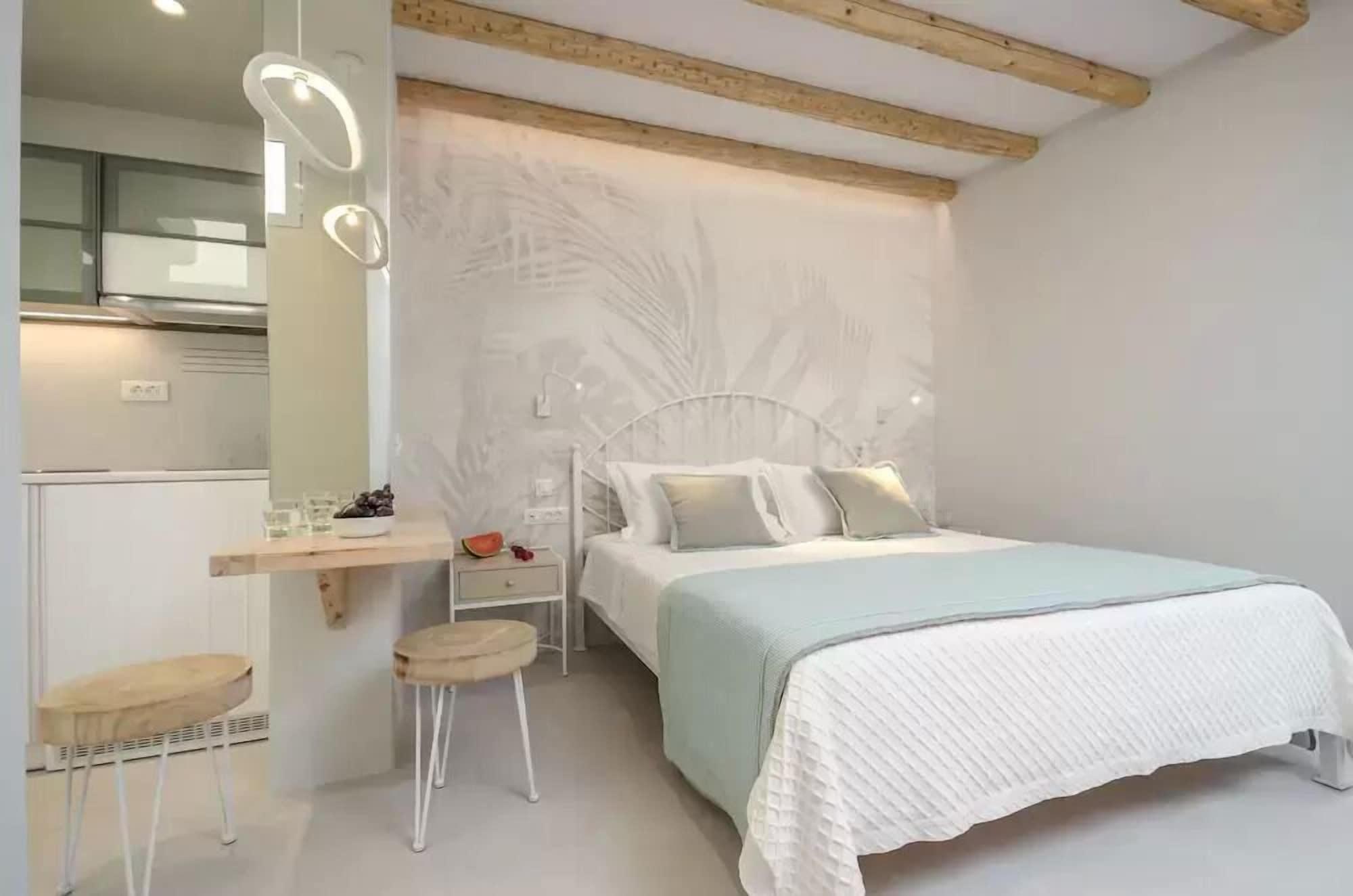 Antony Suites (Adults Only) Naxos City Екстериор снимка